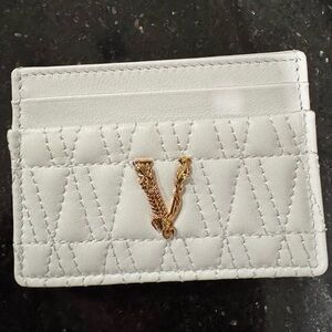 NEW Versace logo-plaque leather card-holder white with gold
It comes with box